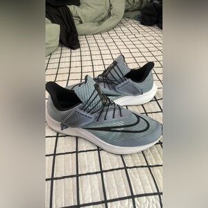NIKE Air Zoom Pegasus FlyEase Men’s Athletic Shoes